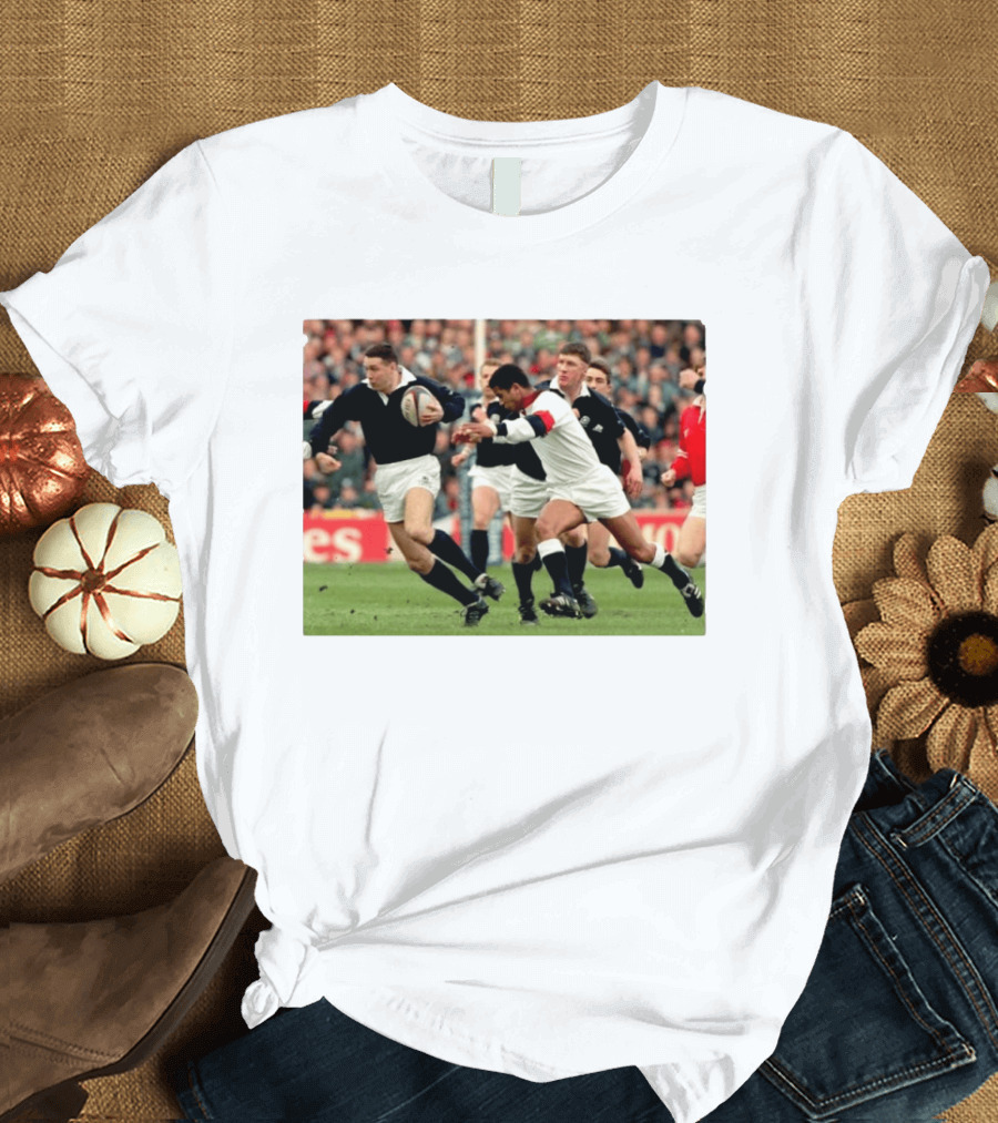 Scott Hastings Iconic Scotland Rugby Moment With Brother Gavin Against England T-Shirt