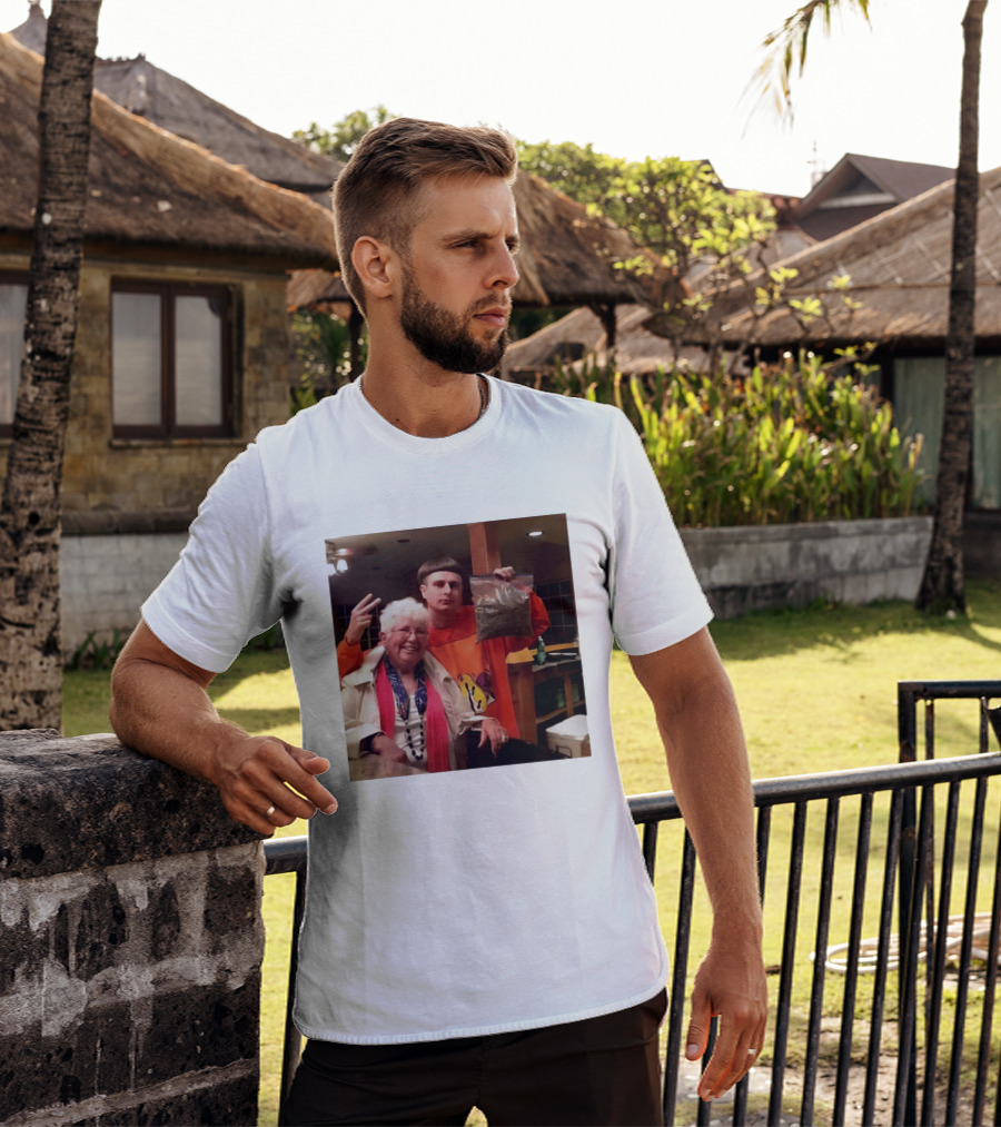 Oliver Tree Weed Grandma Memorial RIP Oliver Tree T-Shirt