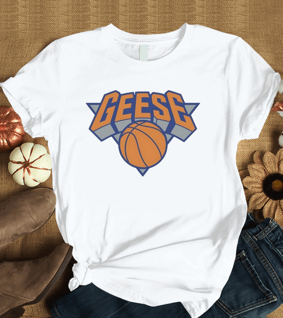 Geese Basketball New York Knicks T-Shirt