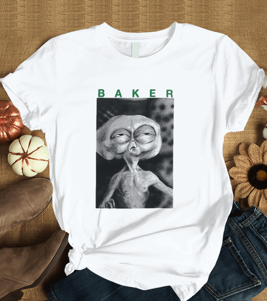 Note Baker Alien Block Busters Extraterrestrial T-Shirt