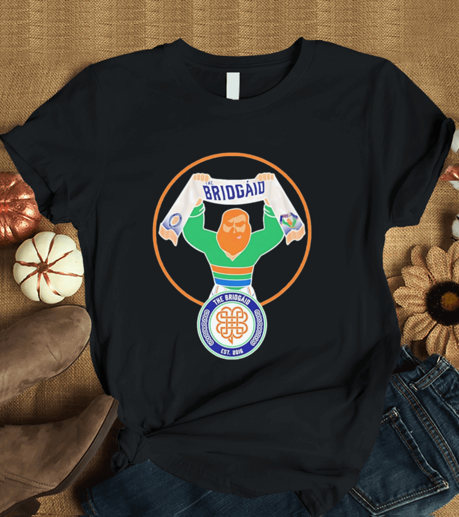 The Briogaid Guy Est 2016 Celtic FC Supporters Club Scarf T-Shirt
