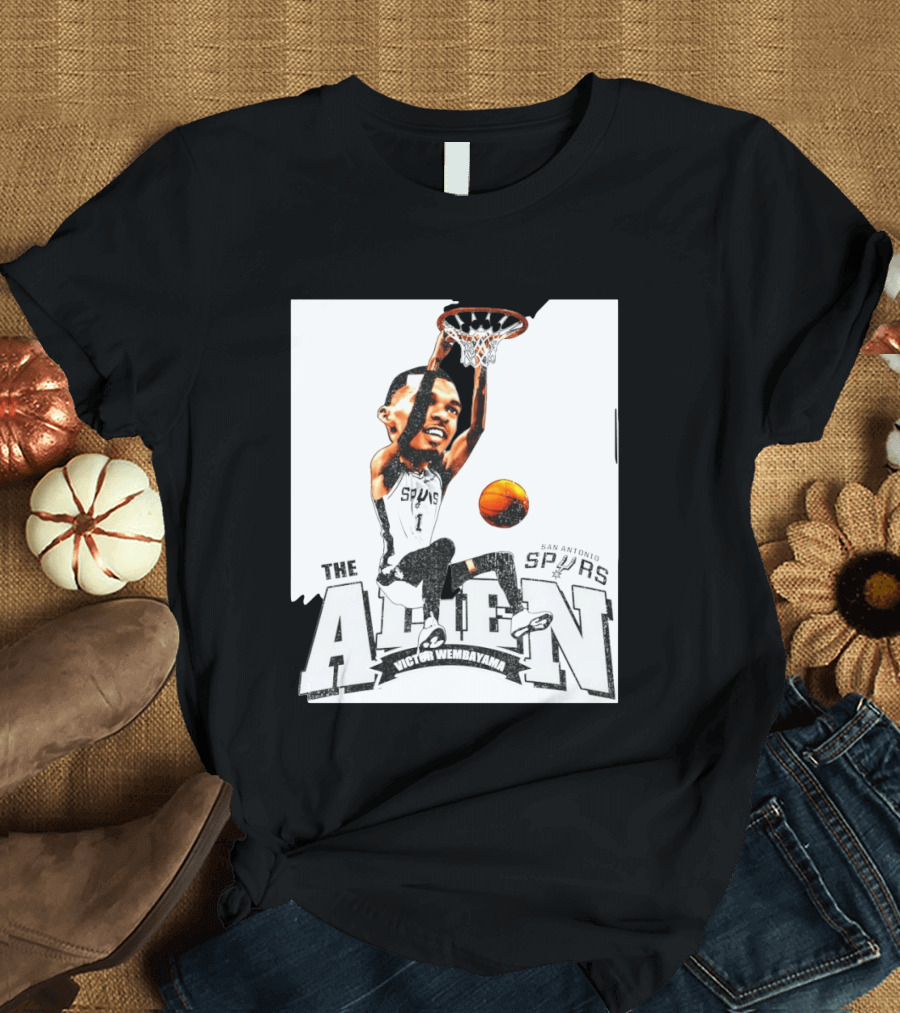 Victor Wembanyama The Alien San Antonio Spurs Basketball T-Shirt