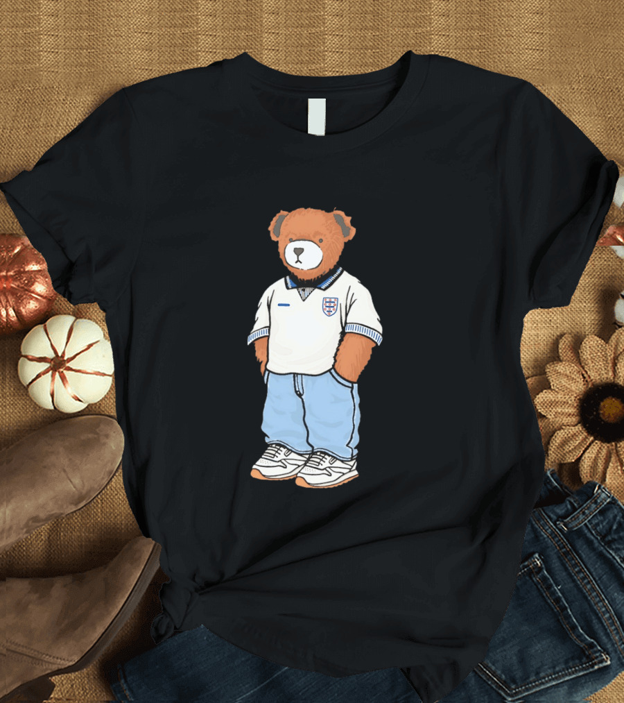 Three Lions England '90 Pickles Teddy Bear Retro Soccer Fan T-Shirt