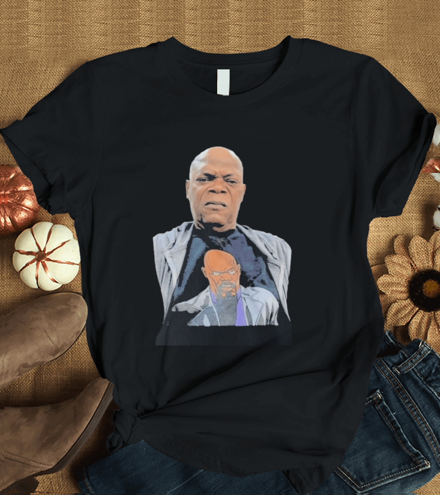 Samuel L. Jackson Wearing Himself On T-Shirt