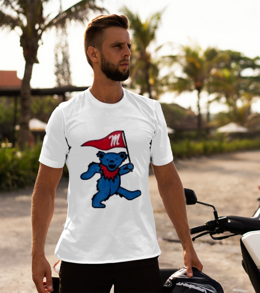 Grateful Dead Ole Miss Rebels Bears M Flag T-Shirt