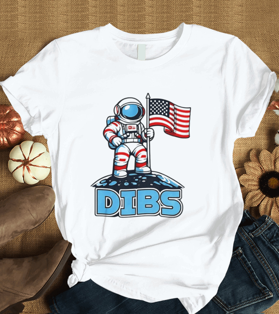 USA Dibs On The Moon Astronaut Space American Flag T-Shirt