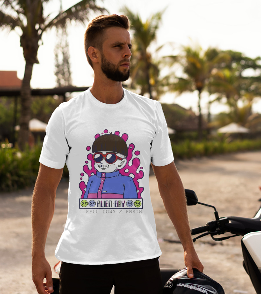 Alien Boy I Fell Down 2 Earth Cool Kid Retro Pink Smiley Vibes T-Shirt