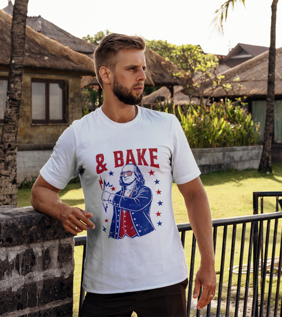 USA Benjamin Franklin Bake American Flag Sunglasses Stars T-Shirt