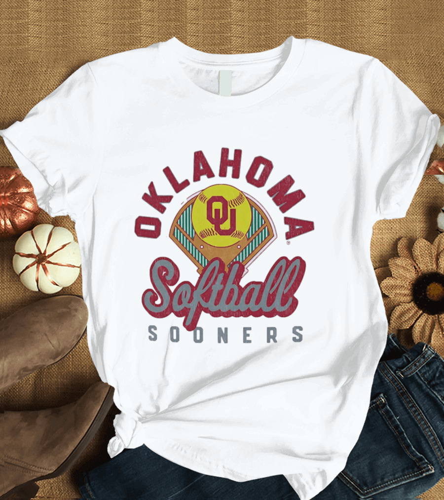 Oklahoma Sooners Softball Baseball Field Team T-Shirt