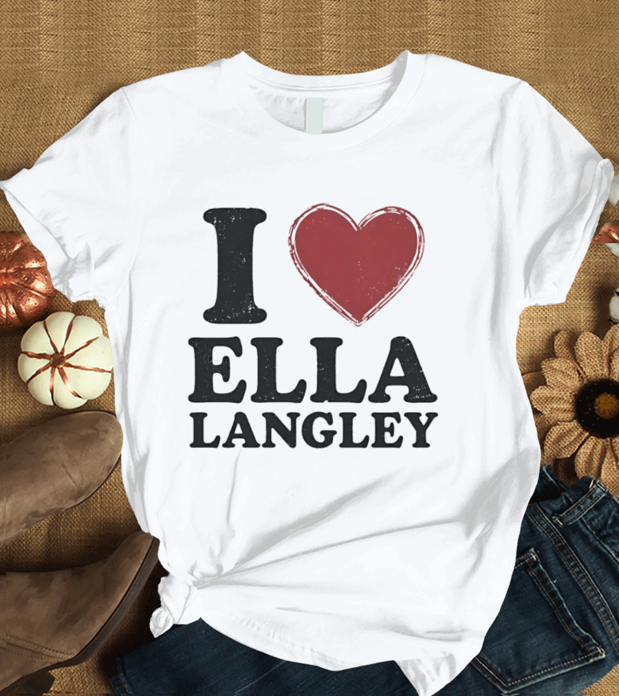 Ella Langley I Love Design Bold Heart T-Shirt