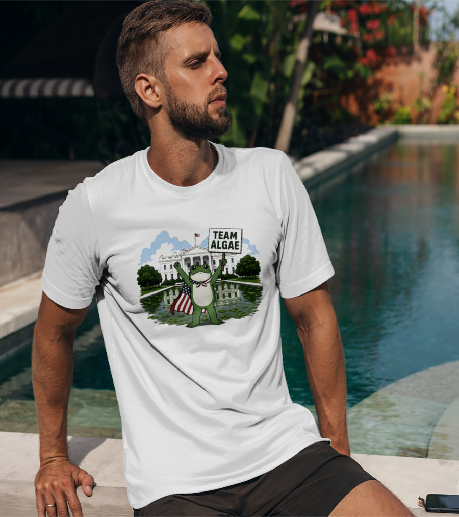 Team Algae Frog Patriotic American Flag White House 2026 Make Algae Great Again T-Shirt