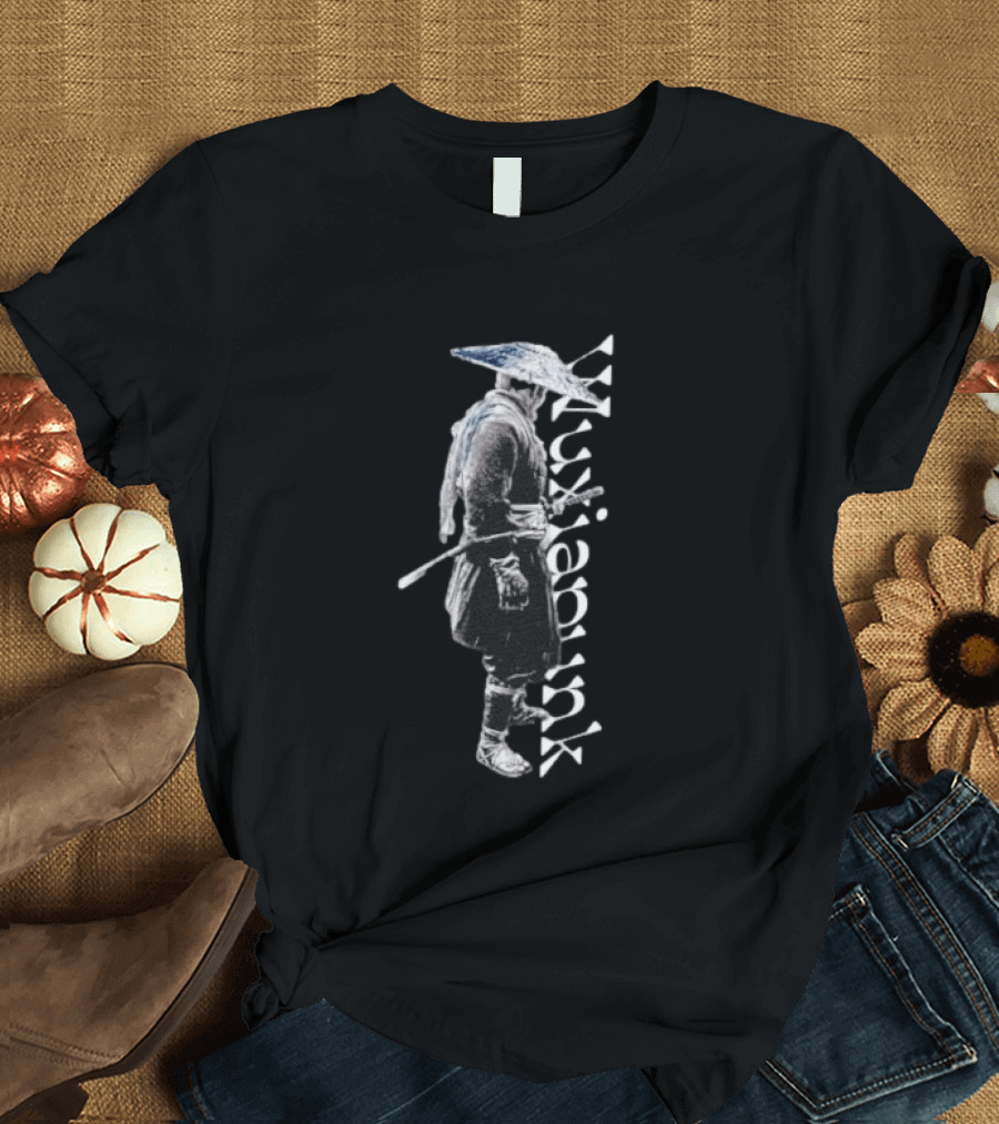 Straw Hat Wuxia Ronin Swordsman Wuxiapunk T-Shirt