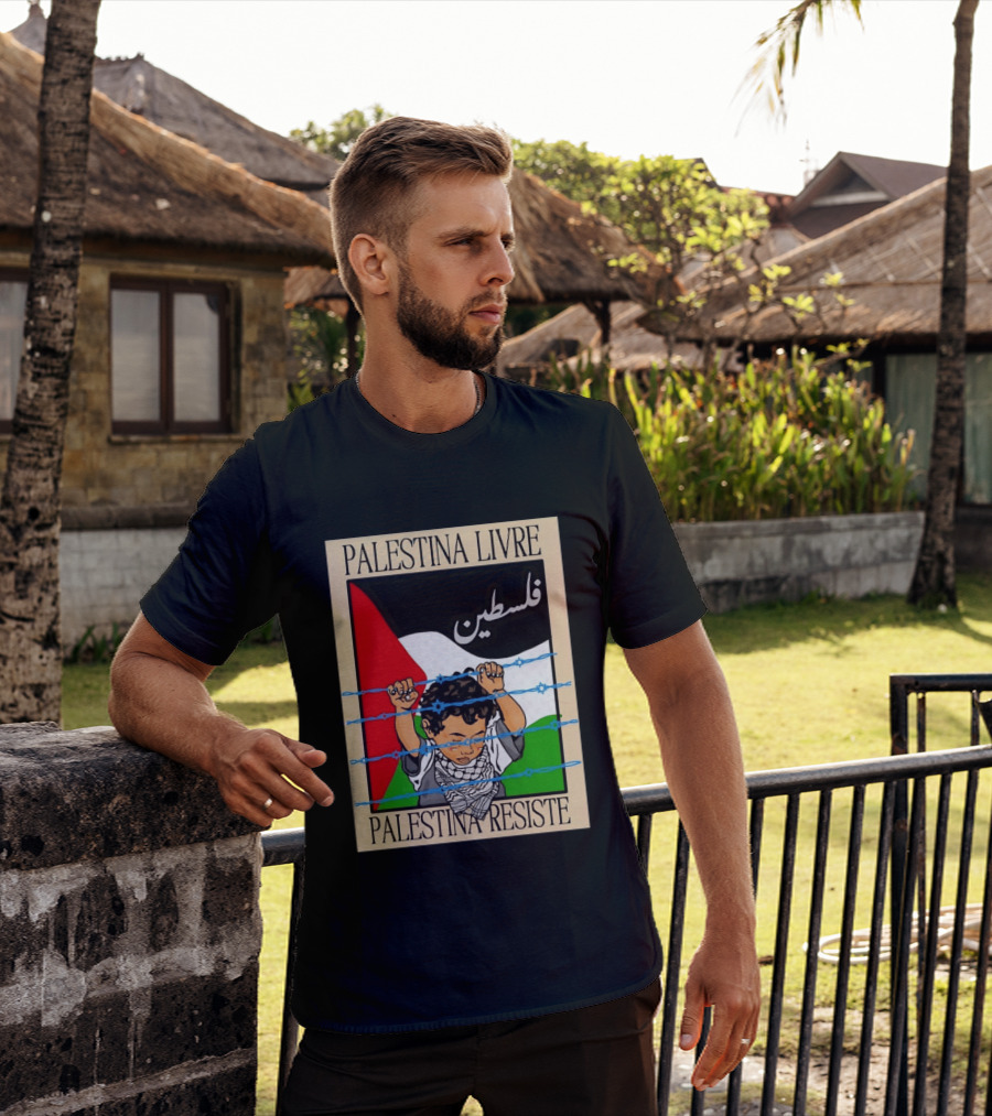 Palestina Livre Resistência Criança Frente Bandeira Arame Farpado T-Shirt