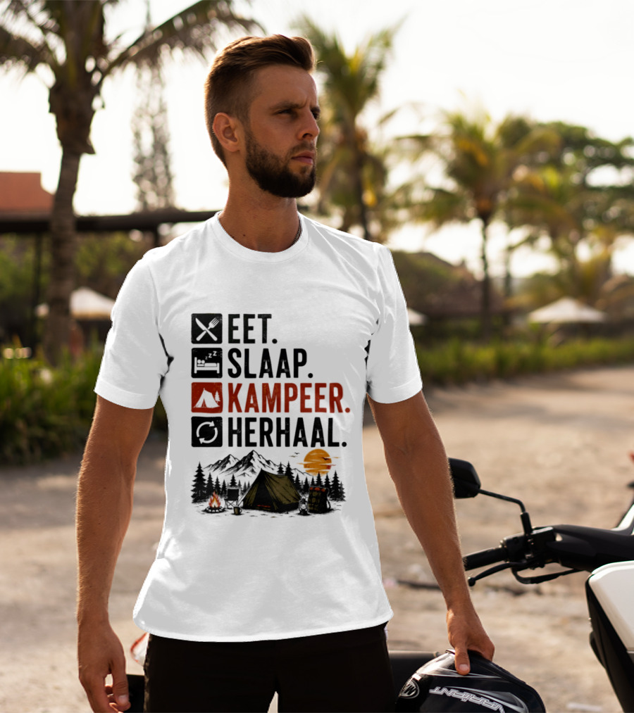 Eet Slaap Kampeer Herhaal Camping Tent Mountains Campfire Sunset T-Shirt