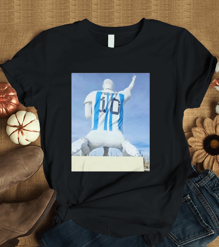 Lionel Messi 10 Argentina Jersey Statue Meme T-Shirt