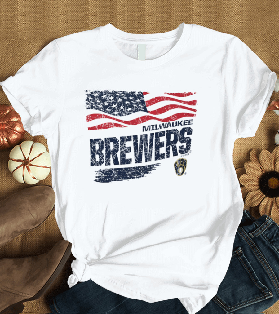 Milwaukee Brewers 4th Of July American Flag Celebration T-Shirt