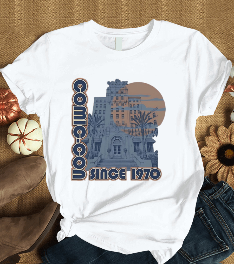 El Cortez Hotel Comic Con Since 1970 Urban Skyline T-Shirt