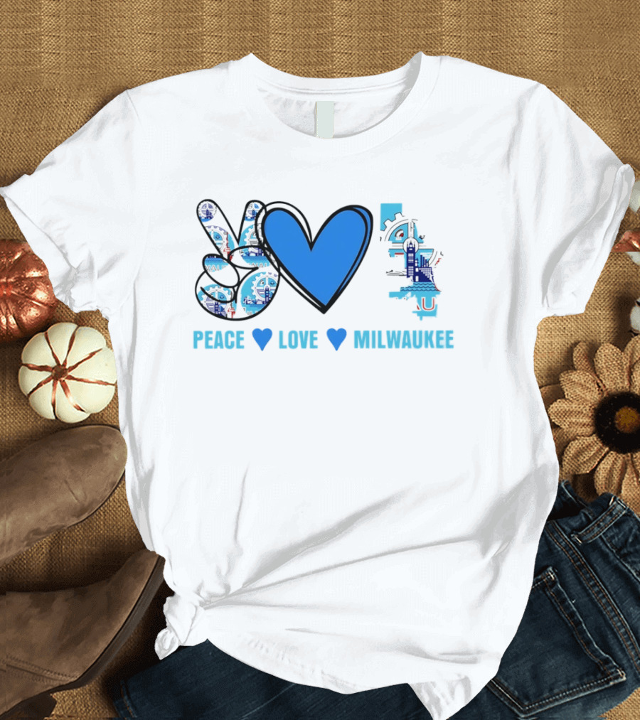 Peace Love Milwaukee Wisconsin City Pride Travel T-Shirt