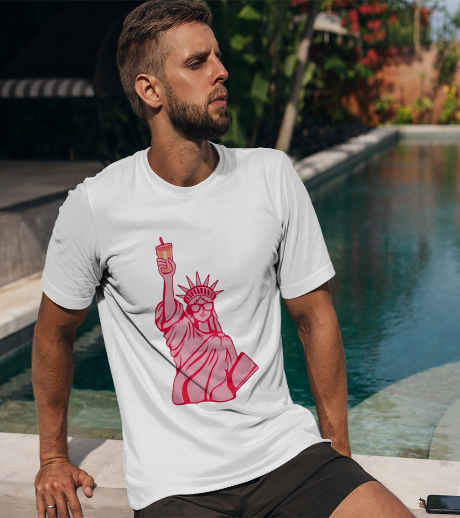 Statue Of Liberty Sunglasses Iced Drink T-Shirt