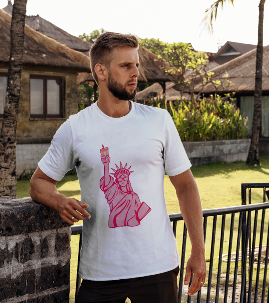 Statue Of Liberty Sunglasses Iced Drink T-Shirt