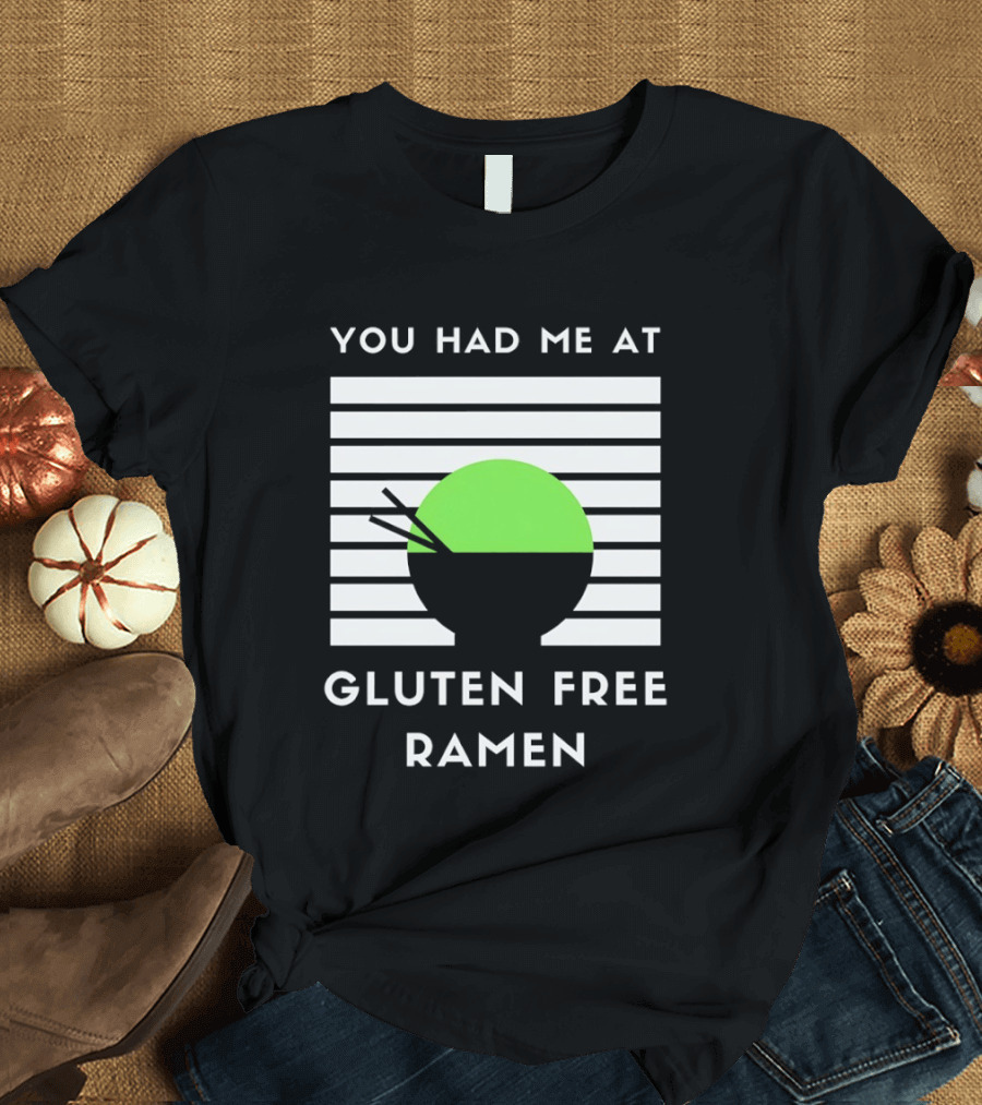 You Had Me At Gluten Free Ramen Retro Style Lines Green Circle T-Shirt