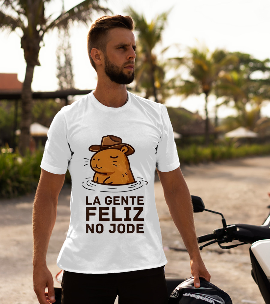 La Gente Feliz No Jode Capybara Cowboy Feliz Capibara Vaquero T-Shirt