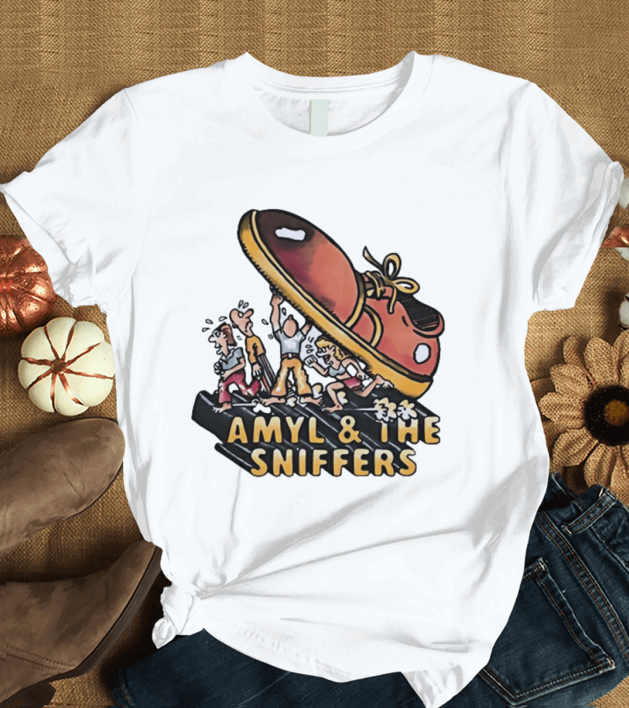 Amyl And The Sniffers Cartoon Giant Shoe Stomping T-Shirt