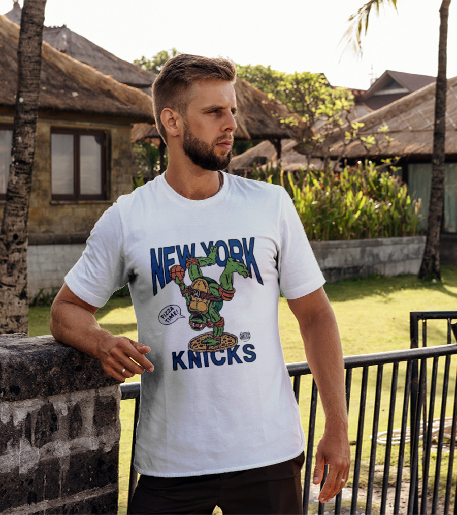 New York Knicks Michelangelo TMNT Pizza Time Basketball Dunk T-Shirt