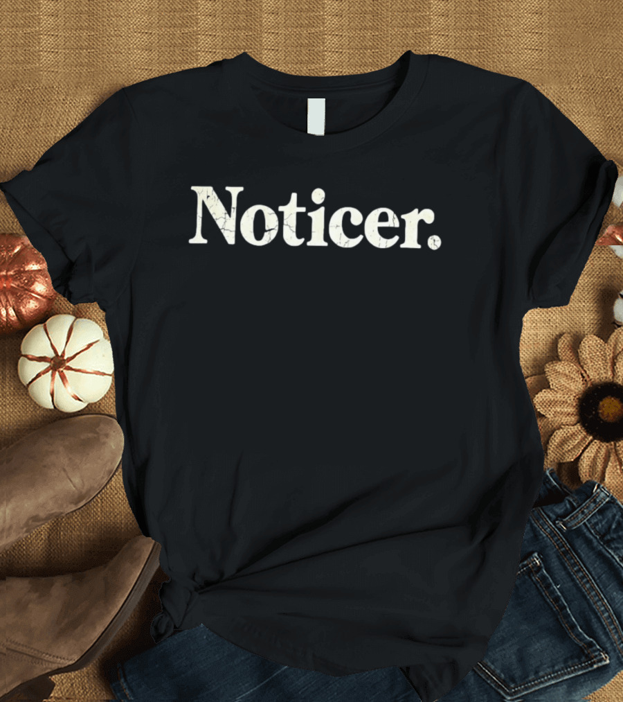Noticer Cracked Text Vintage Look T-Shirt