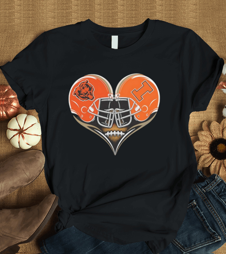 Chicago Bears And Illinois Fighting Illini Helmet Heart T-Shirt