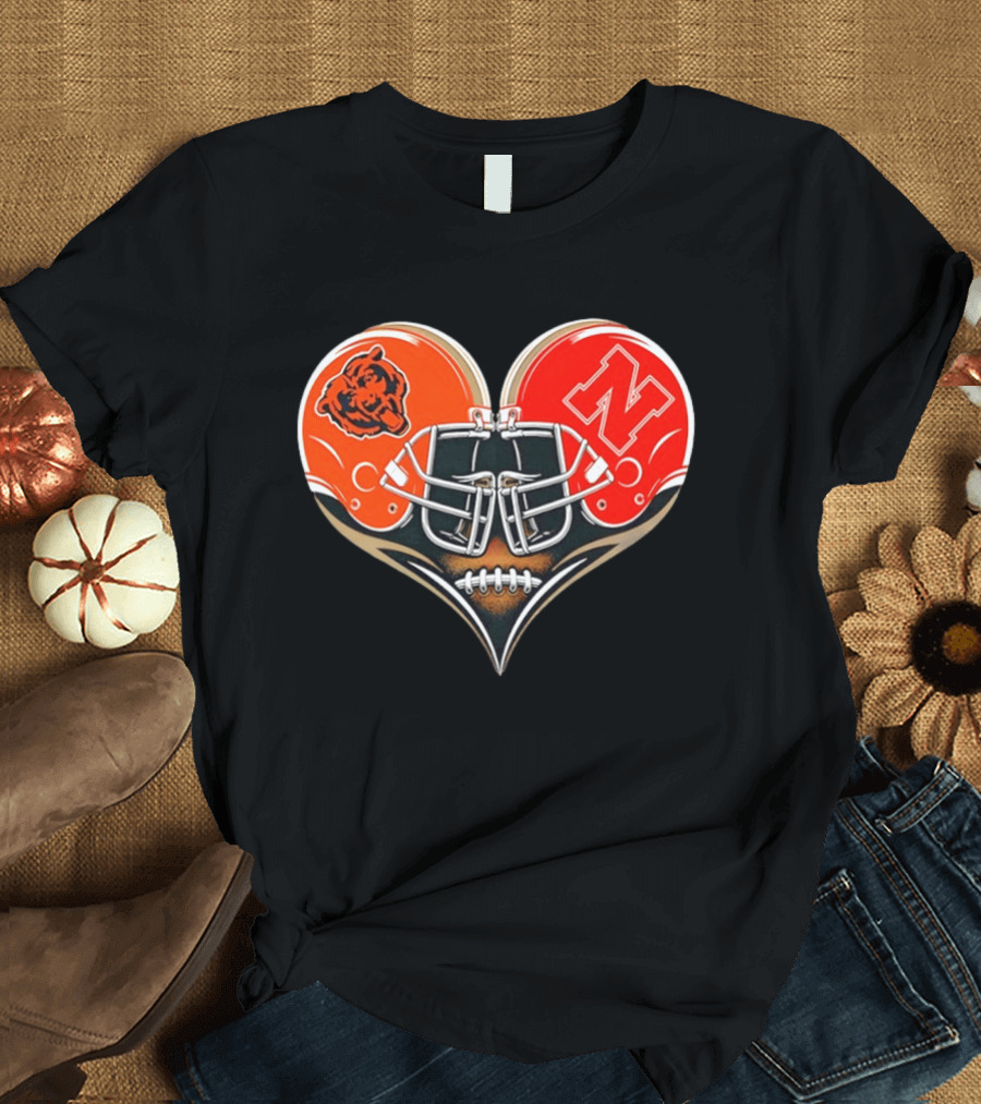 Chicago Bears Nebraska Cornhuskers Heart Shaped Helmets Football Fan Gear T-Shirt