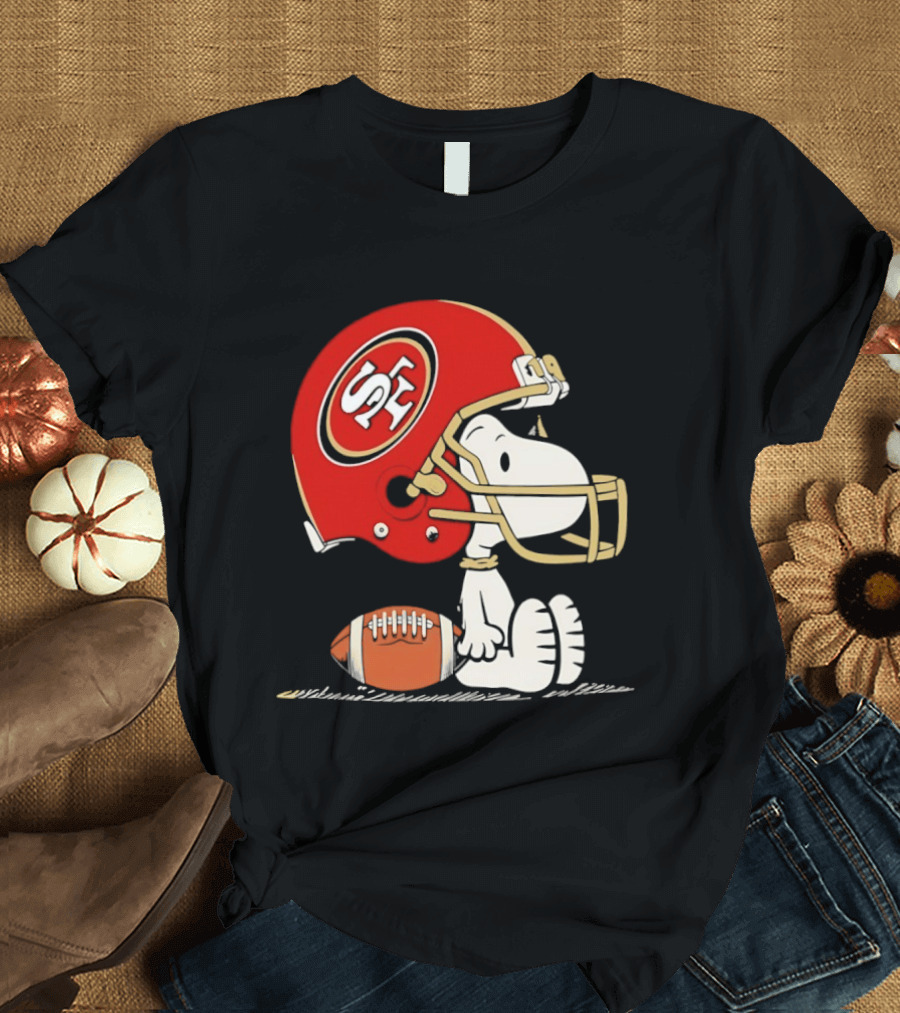 Snoopy San Francisco 49ers Football Helmet Peanuts NFL Collaboration T-Shirt