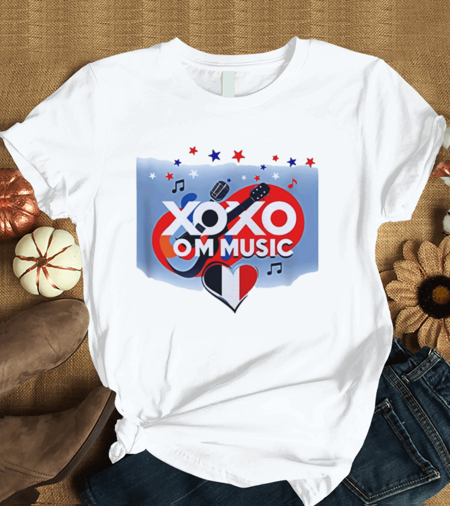 XOXO OM Music France Heart Guitar Microphone Notes Stars T-Shirt