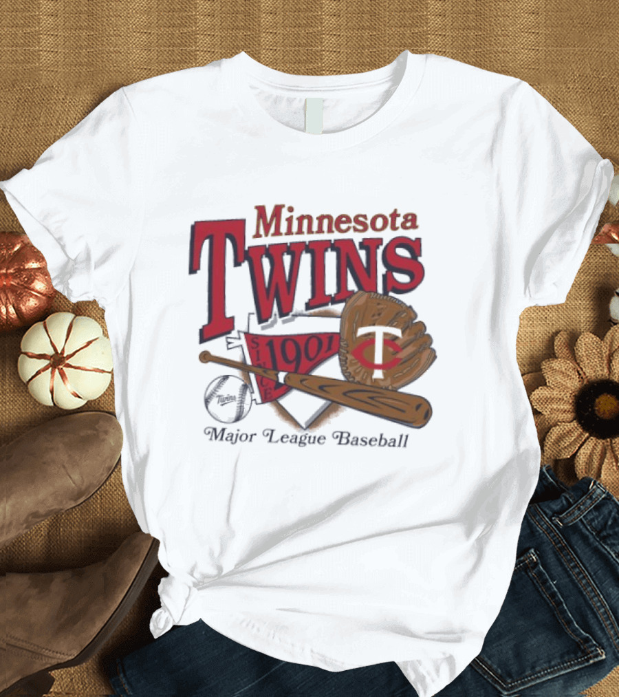 Minnesota Twins Since 1901 Major League Baseball Vintage Bat And Glove T-Shirt