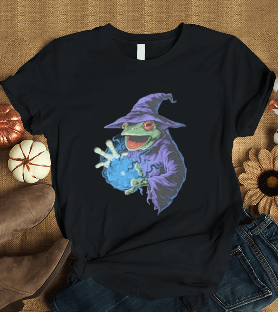 Wizard Frog In Purple Robe Casting Blue Magic Spell T-Shirt