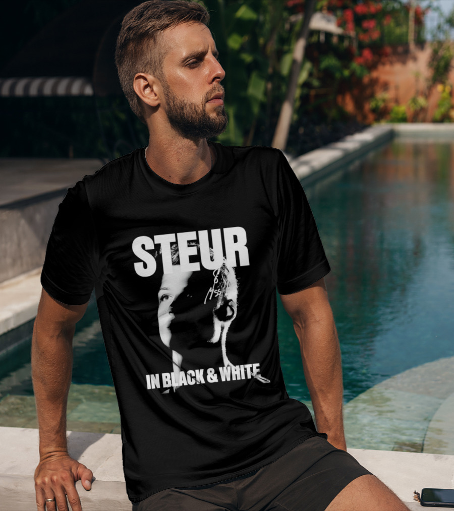 Steur In Black & White Monochrome T-Shirt