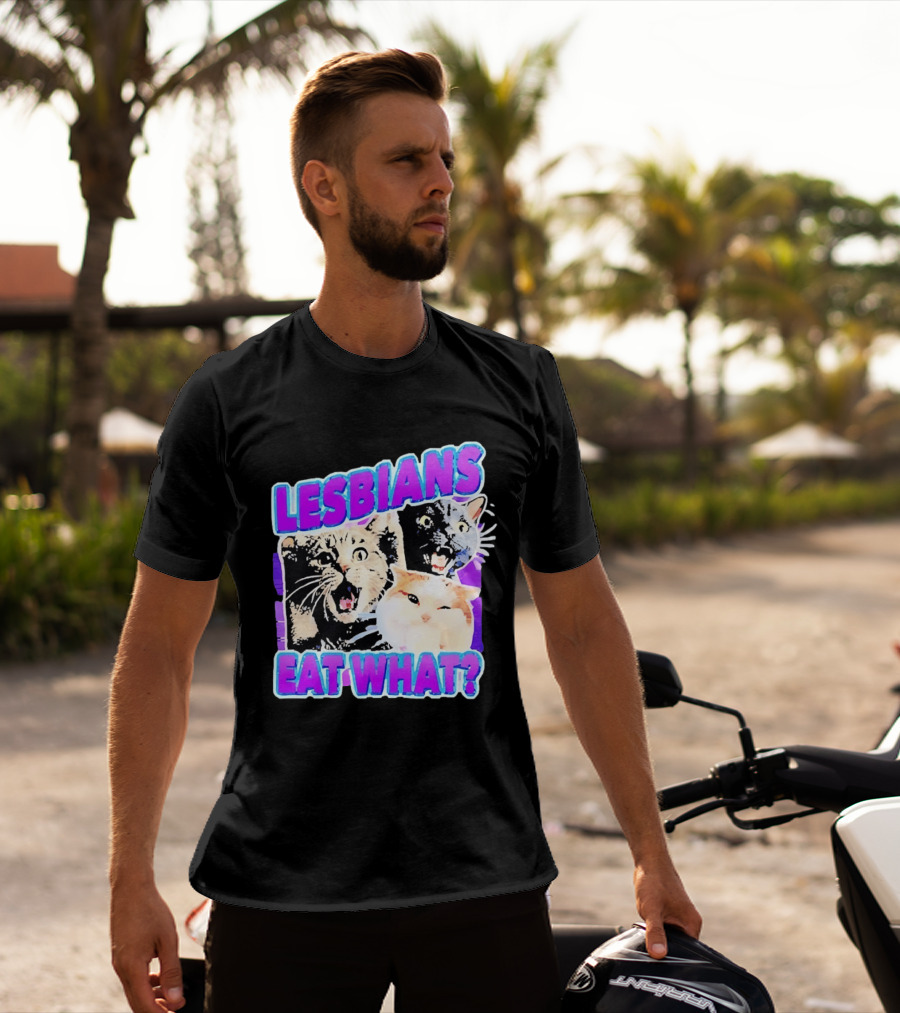 Lesbians Eat What Cat Meme Lesbian Pride Retro Cats T-Shirt