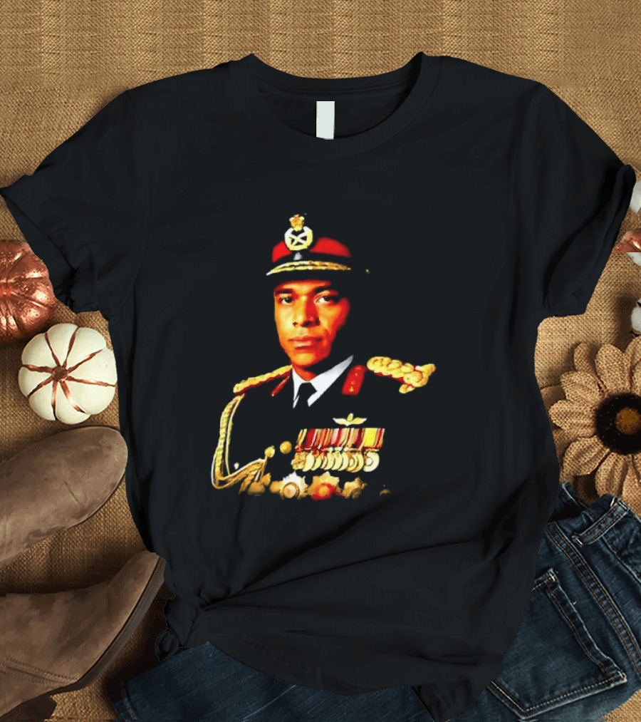 Idi Amin Dada Uganda Military Uniform Medal Illustrative T-Shirt