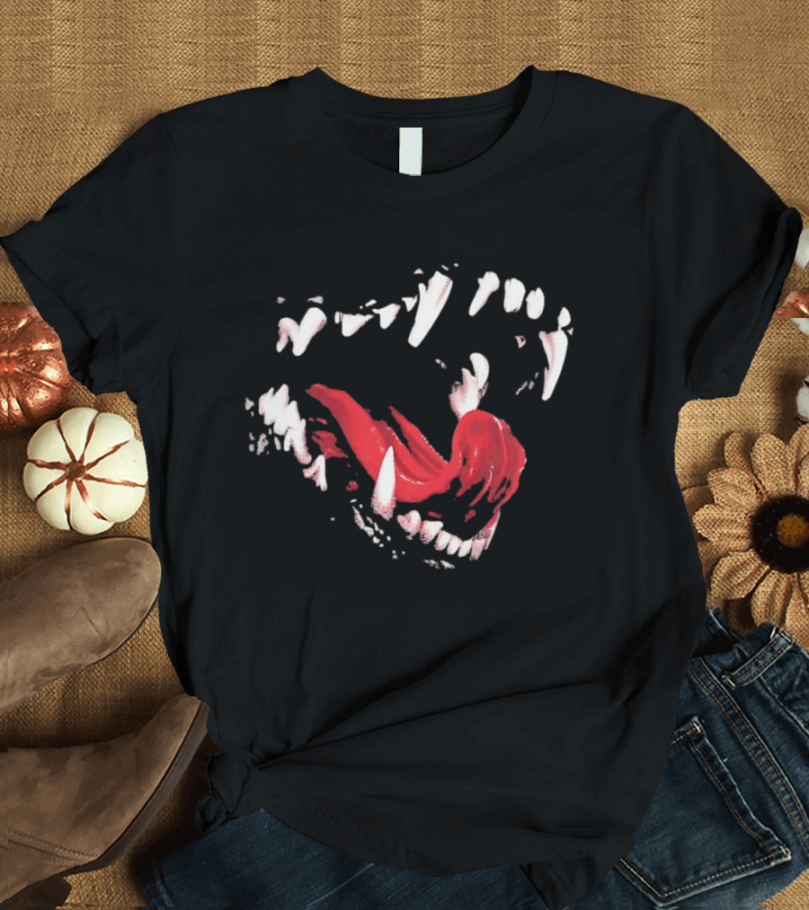 Snarling Wolf Mouth Teeth Animal Predator Red Brush T-Shirt
