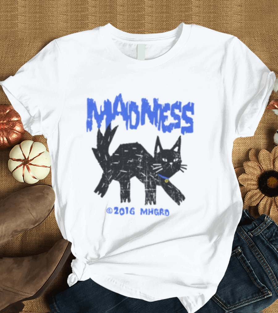 Madness Distressed Black Cat 2016 Madness MHGRD T-Shirt