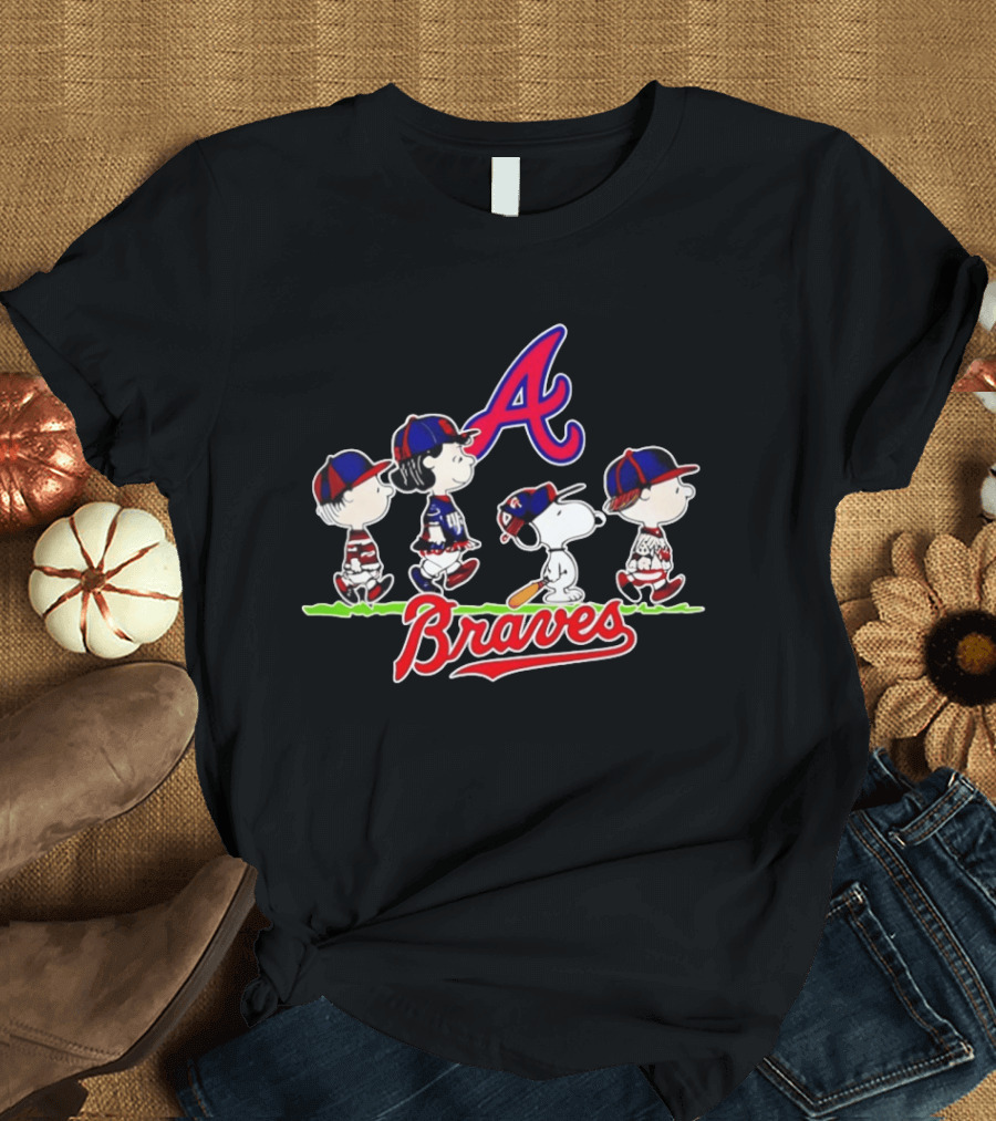 Atlanta Braves Peanuts Characters Walking With Baseball Caps T-Shirt