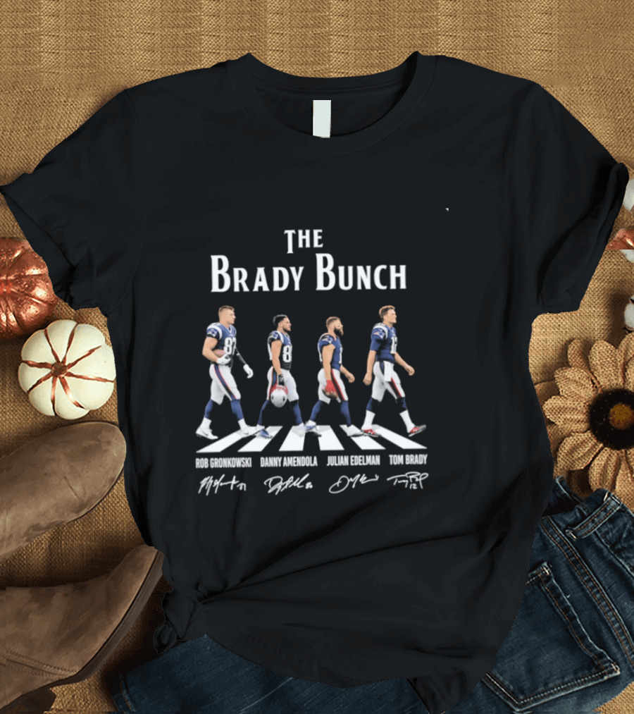 The Brady Bunch New England Patriots Abbey Road Rob Gronkowski Danny Amendola Julian Edelman Tom Brady T-Shirt