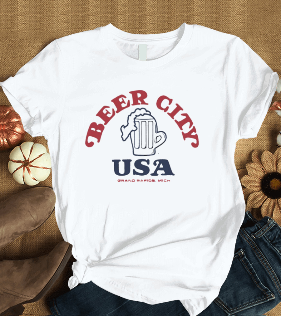 Beer City USA Grand Rapids Michigan Pint T-Shirt