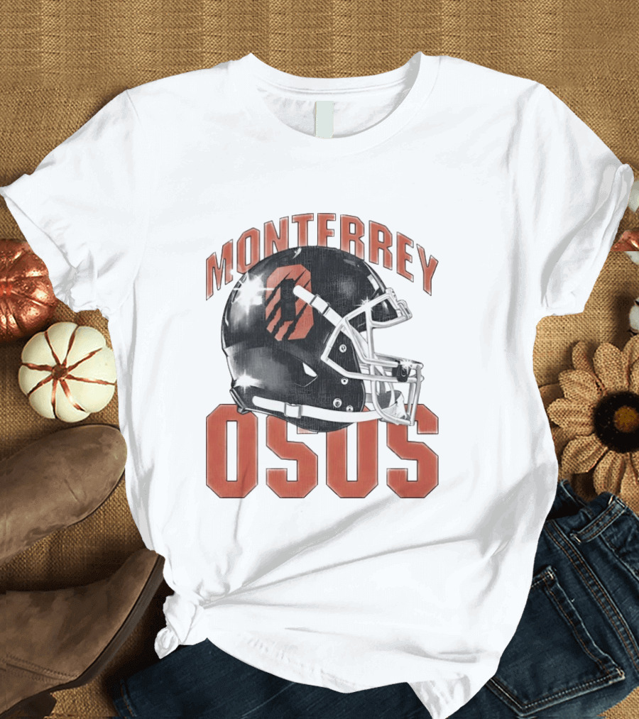 Monterrey Osos Football Helmet Monterrey Osos T-Shirt
