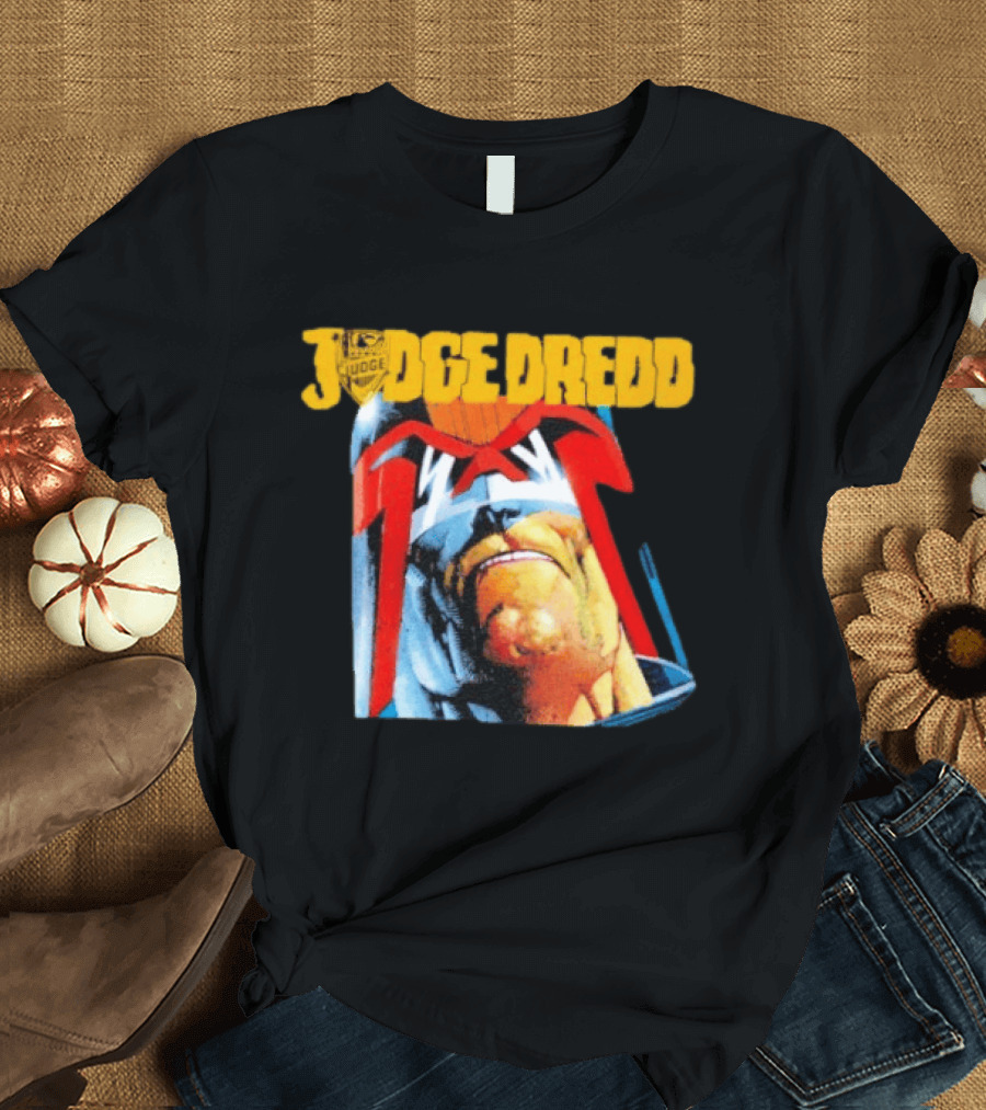 Judge Dredd Face Of Justice Iconic 2000 AD Comic Book Cover T-Shirt