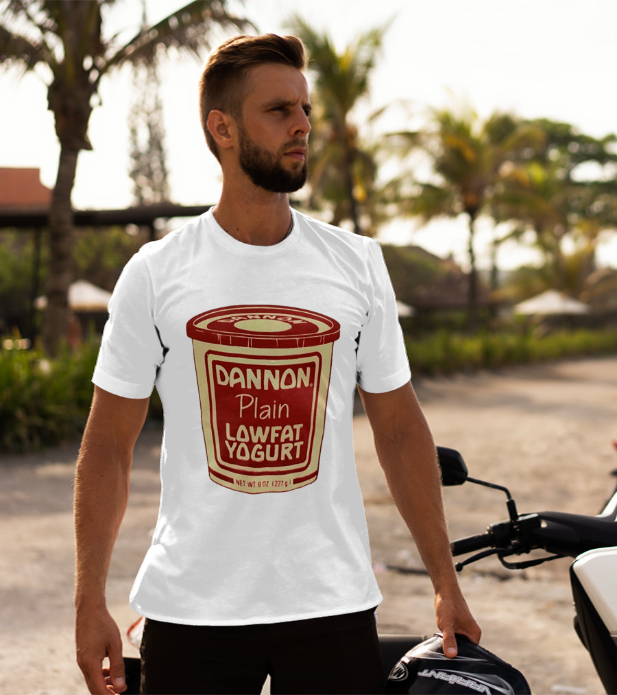 Dannon Plain Lowfat Yogurt 8oz 227g 1980s T-Shirt
