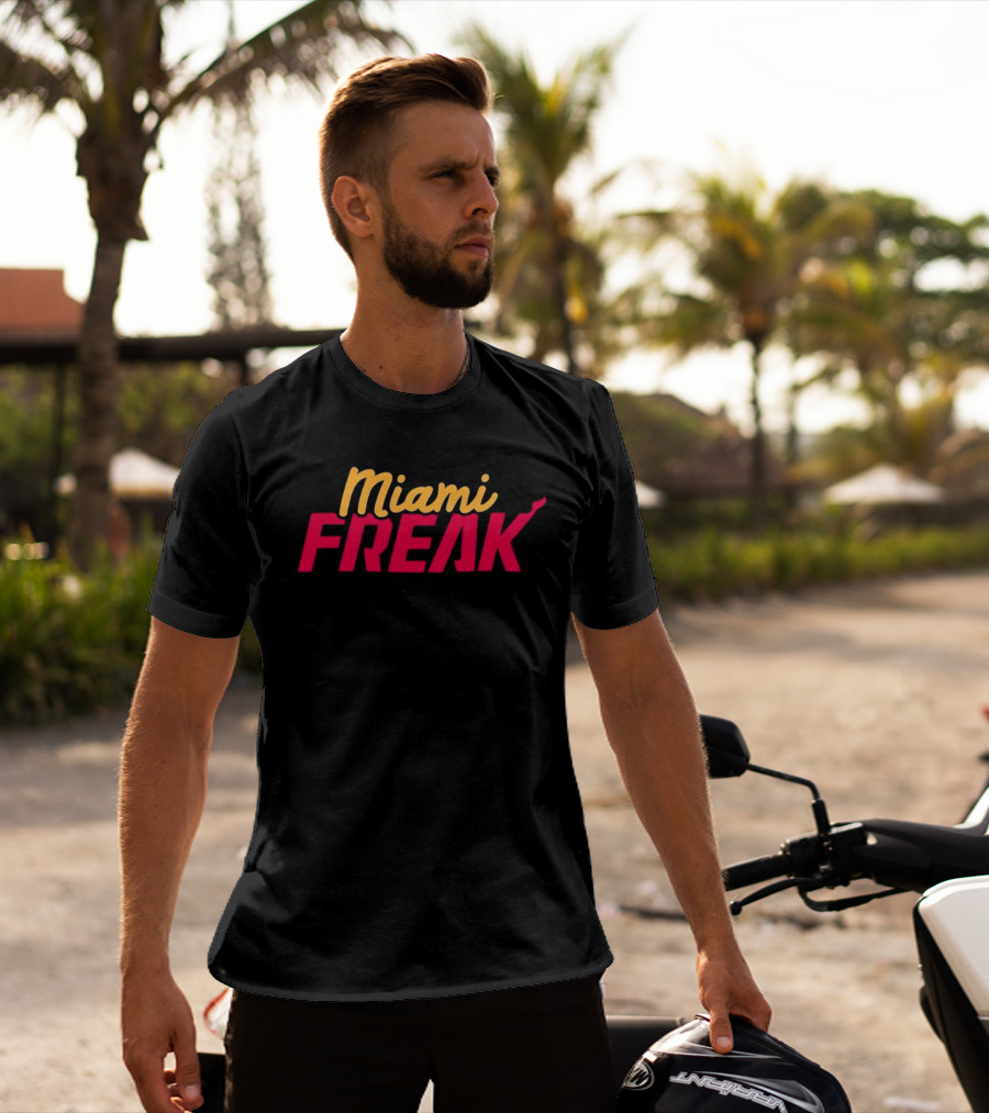 Miami Freak Miami Vice Aesthetic Retro Vibes T-Shirt