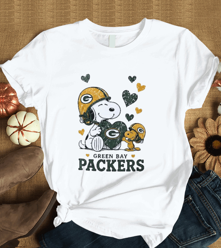 Green Bay Packers Snoopy Love Laughter Peanuts Hearts T-Shirt