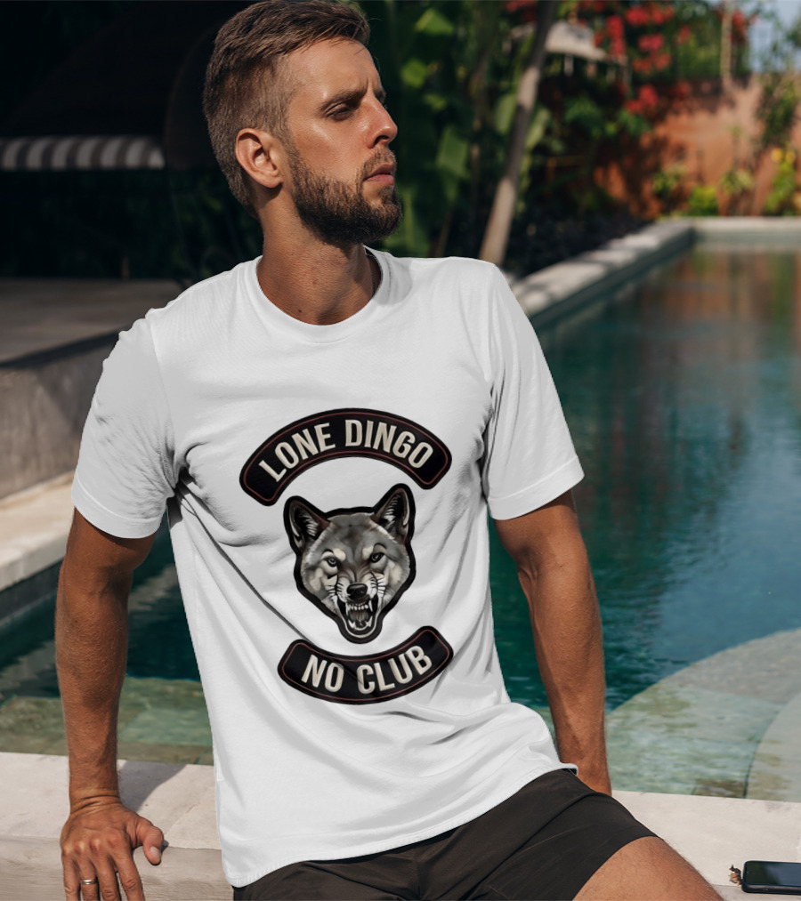 Lone Dingo No Club Wild Wolf Head T-Shirt