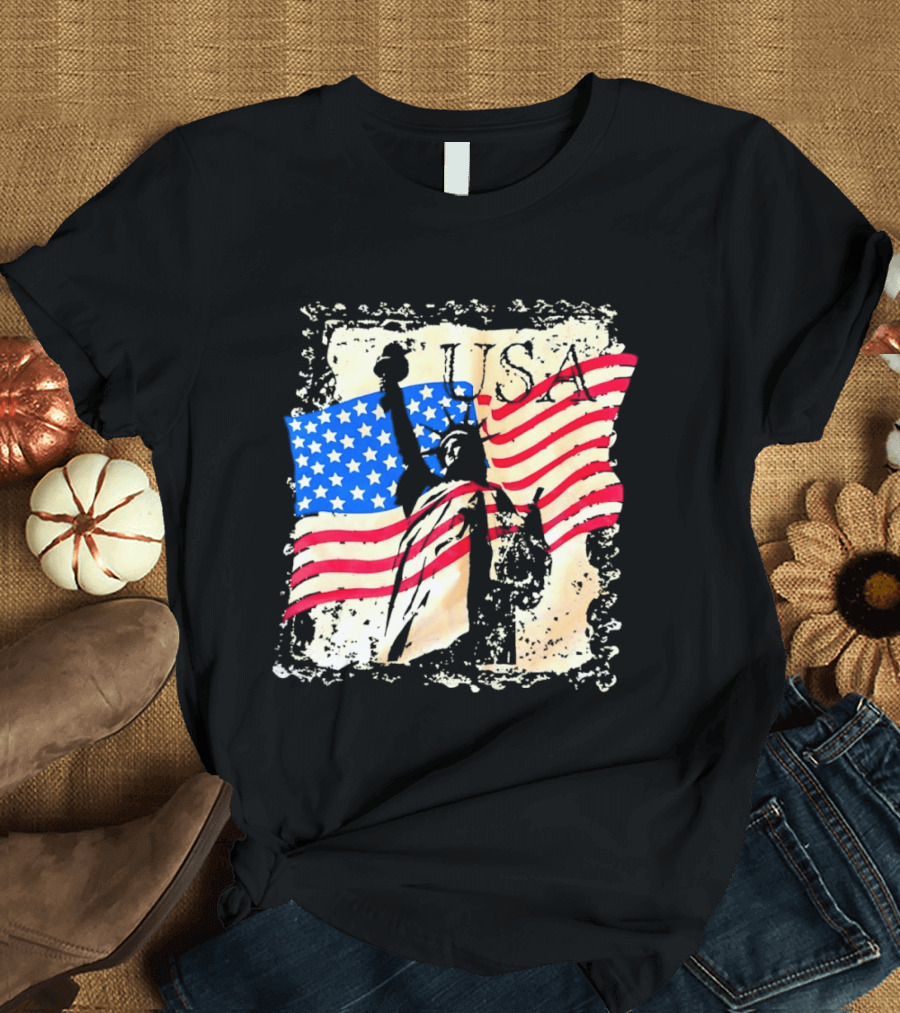 USA Statue Of Liberty American Flag T-Shirt